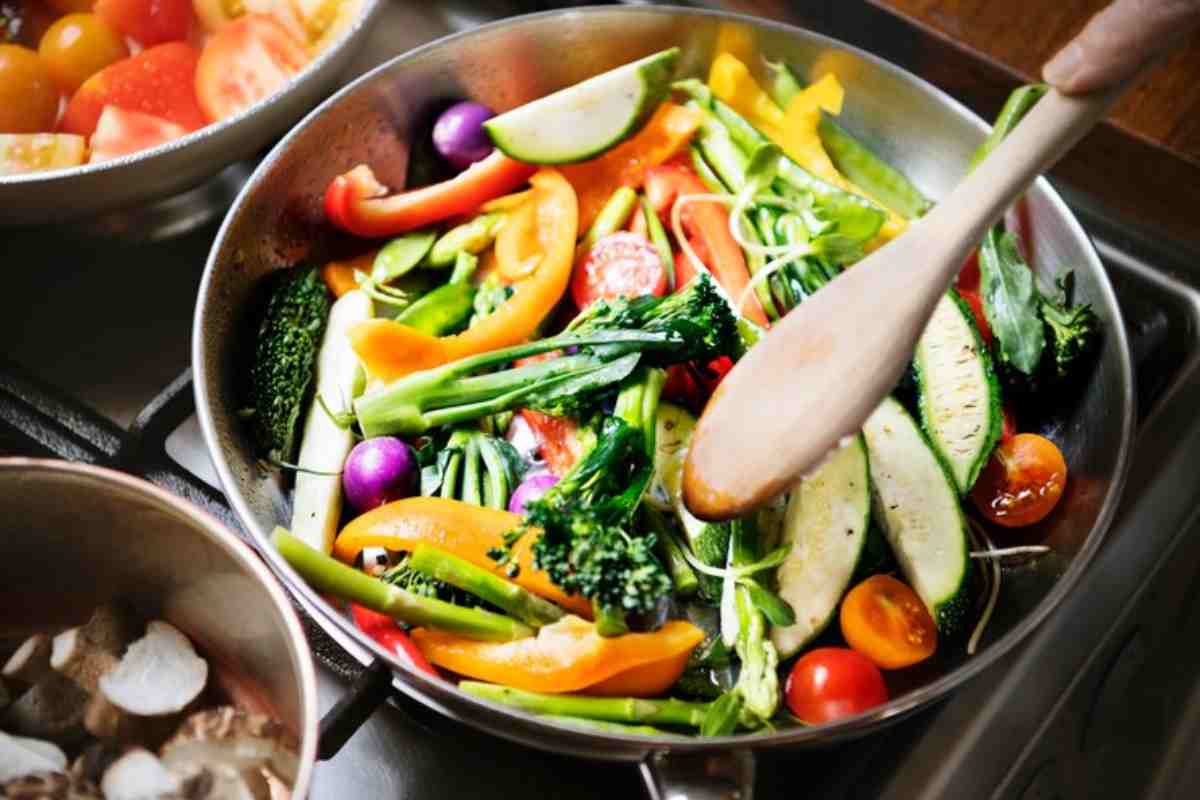 Cucinare le verdure preservando le vitamine: le ricette degli esperti