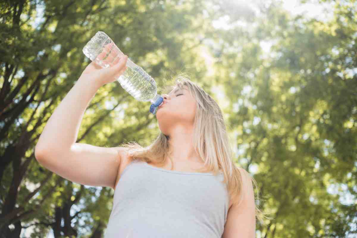 Non solo acqua: ecco i segreti per rimanere sempre idratati